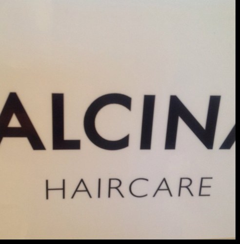 Alcina_NL's profile picture. 