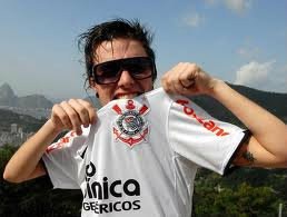 → Euu queroo. Euu PossO. Euu coonsiigO ← ●๋• Siimplees αssiim ~ Twittando até o fim pelo @pelazarestart Dono:Pedro lucas
http://t.co/7uyV1EJE1M