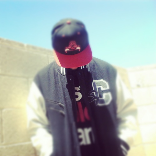 follow me! http://t.co/HgXvob0M5a videos http://t.co/MCccZ3ROs9 For Bookings contact drocksmusic@gmail.com