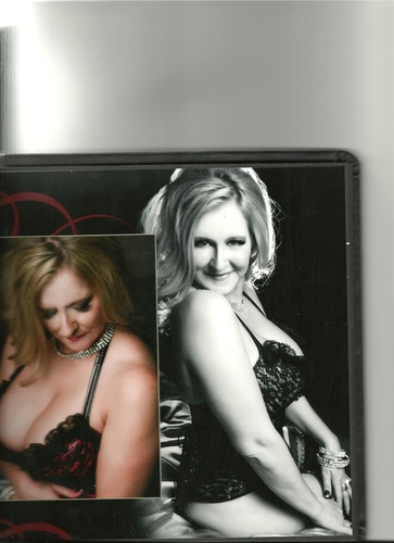 HutteriteLove's profile picture. 