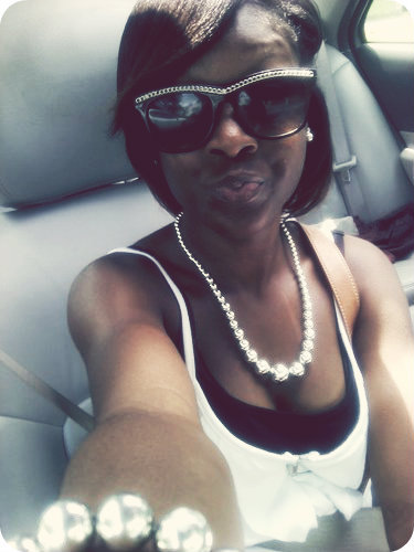 you only live once , so Fσℓℓσω me while you can and ill Fσℓℓσω back :] 10.26.11 thoo ... ღ