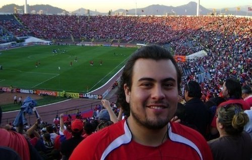 CarlosMun's profile picture. Medico general dedicado a urgencia, amante del futbol y del tercer tiempo.