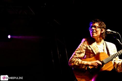 Fã clube oficial feito para o violonista da banda Tri, @ViniCerattiTri. 
Since: 07 de novembro de 2011 às 21:21.
Official: 07 de novembro de 2011 às 22:00