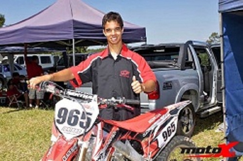 Piloto de motocross