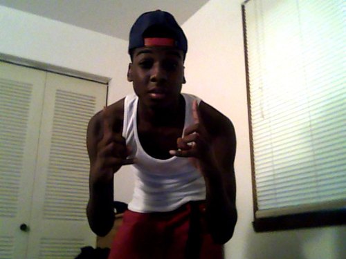 Im an Unsigned Rapper, Boxer,and A Made Ass Nig  #TeamLevis #TeamLRG #TeamJunior #TeamNautica #YGRN #CHEF