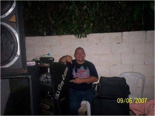buenas alguna chica de maracaibo que busque pasarlo rica noche de sexo sin compromiso agrega me mi cel 04246821163 y mi correo jhonnymarquez1978@gmail.com