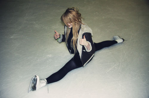 IceArenaProblem's profile picture. Figure skater, hockey sister, and fan for life. I basically live in ice arenas and deal with all of their problems too. That's right I'm a puckbunny too ;)