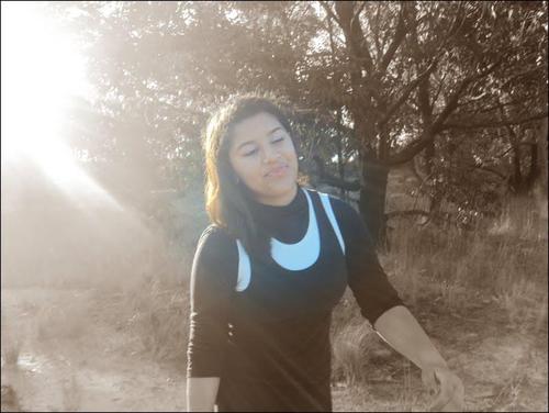 Viver nunca é facil, pra mim também não é. Já andei sem foco, sem força, só contando com a fé. Geração T.D.S. S2