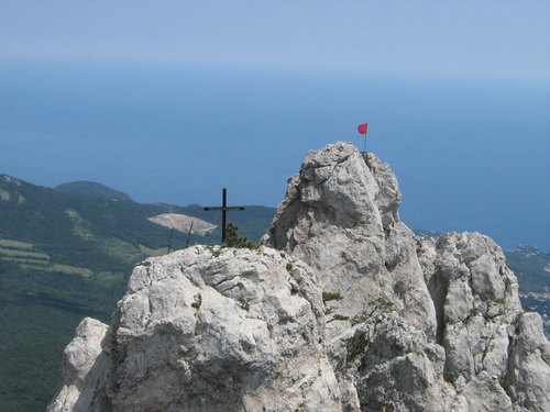 Обожаю отдыхать в Крыму, на берегу Черного моря и посещать достопримечательности Крыма