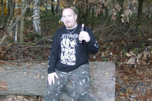 AndersB78's profile picture. Music (rock, metal, alternative, folk, prog, acoustic, orchestral), Atheism, LUFC, 49ers, PS5, Xbox, Japan, Whisky, Rum, Guinness, Snooker, Sci-fi, Fantasy.