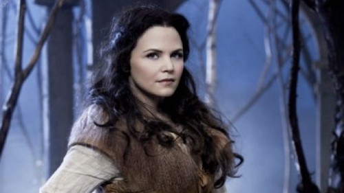 I am Mary Margaret stuck in a world with no magic. I was once Snow White mother to @EmmaSwanLL I just don't know it yet. #LL Member