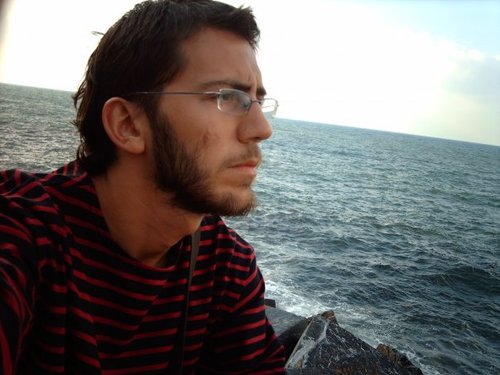 Agustortosa's profile picture. Profesor de Historia. En ocasiones veo competencias...