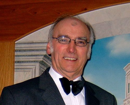 As a pensioner I try to keep as fit as possible. Love my pc, music (mainly Classical), play organ a bit and enjoy travelling.