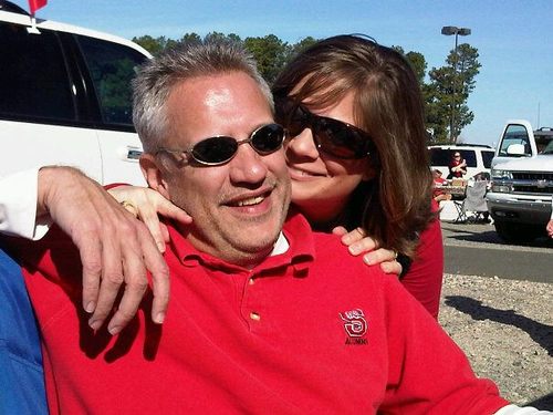 Wife to Mark, mom to Trenton my favorite keyboard player, Bethany, my princess and girlfriend, Josiah the best football player to ever wear #25!
