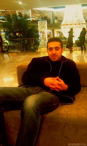 mustafabaranim's profile picture. Kimseye boyun eğmeden, değerleriyle, kendinden emin sağlam bir karakterle varolabilmektir yaşam...