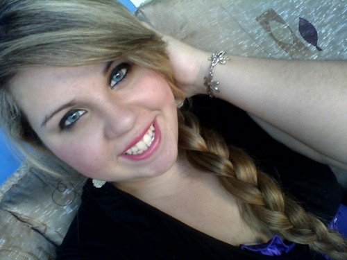 joyce_keesha's profile picture. Blá,Blá,Blá ^^
Ousadia & Alegria :p