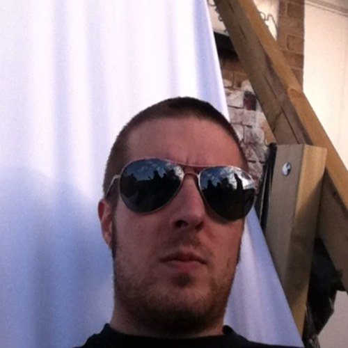 rodmadriz's profile picture. 