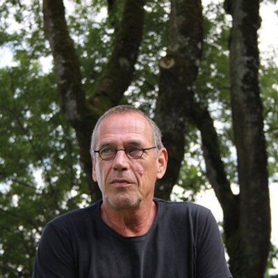 Leo Leo Van Leo Damleovandam1Twitter Van Damleovandam1Twitter Van thQrCodBxs