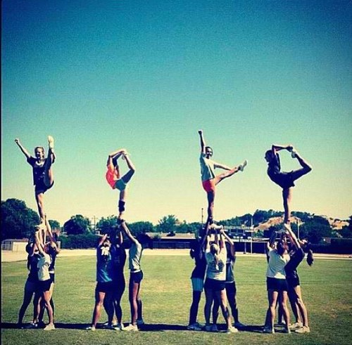 AllstarProblemz's profile picture. cheer ERRDAY! 
sums up everythingg^^