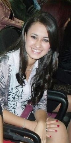 Escorpiana, ciumenta, mal humorada, boba, enfim Unica U_U
Foco, força & fé ♪ #CBJR s2