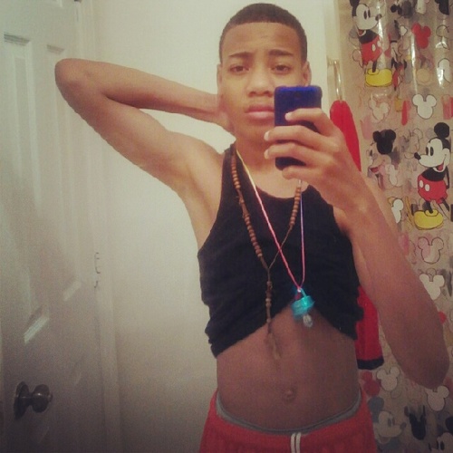 #TeamFollowBack #TeamChuckTalyor #TeamNewYorkGiants #TeamStoleUrGirl