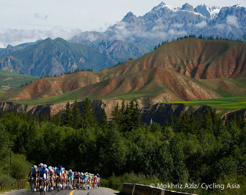 2point2cycling has a love for the smaller races in the UCI calendar. using twitter to discuss smaller races that are not covered elsewhere