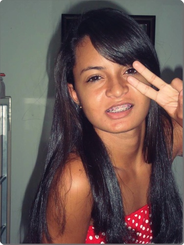 16 anos, #Canceriana, sou #Flamenguista e não nego, meu sangue é Vermelho & Preto . bipolar, metida, ciumenta. Fãs dos grupos @bigtimerush & @onedirection 3