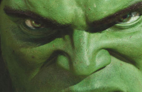 HULK SMASH PUNY HUMANS!!! HULK TAMBIEN HABLA ESPAÑOL Y SOLO QUIERE QUE LO DEJEN EN PAZ.