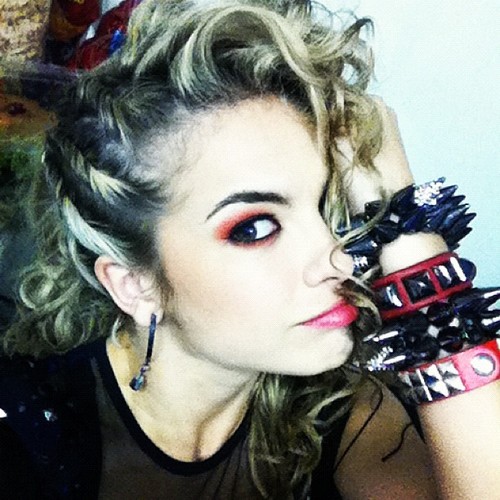O mundo vai ver que quando estamos juntas nada pode nos vencer, te amo @Lua_Blanco ♥ | Madrinha: @Prothursorrir | pessoal: @pfvrga_ ~ bjs.