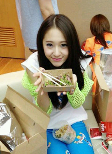 Verified Account Roleplay of @korean_kpopRP for Jung Soojung a.k.a Krystal jung (정수정) of F(x) •94Line• 에프엑스's chick magnae everybody chu~♥single kece B)