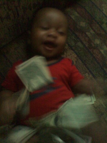 my name shanderrick im a M.O.B nigga so if u a fake nigga or bitch keep it pushin i only fuck wit real ppl .... M.O.B money
