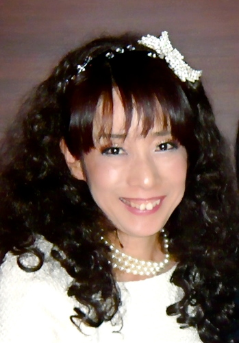 kinnomajo's profile picture. エレクトーンコンクール世界大会グランプリ受賞。NHK総合レギュラー出演。NHK教育で7年間音楽制作。松本零士作アニメ映画音楽制作。PHPより「歌で覚える英会話」出版。世界各国を演奏旅行、ジャズ界の巨匠デュークエリントンと共演。新聞雑誌にて占いを連載。

心がけていること「今日も神さまに誉めてもらえる事したかな？」
