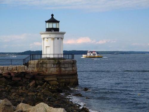 Fore Street Advisory Solutions is Portland ME-based marketing innovation and solution incubation firm shaping/optimizing financial services and global commerce.