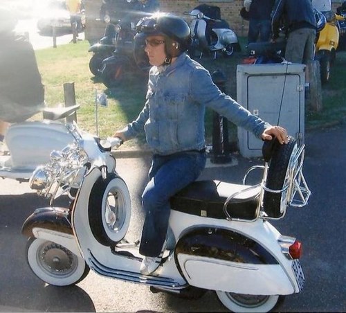 reddersbr's profile picture. 