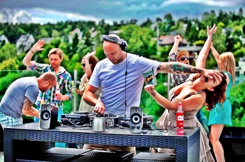 RealDJProblems's profile picture. Official #djproblems Page

For DJs by DJs

If these tweets offend you, then they are about you. Just setting the record straight.