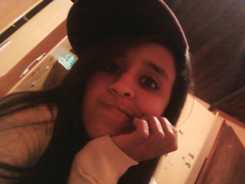 uma menina simples,gosta de tudo um pouco,amo amizades ,sou sincera,e detrminada ,essa sou eu:)