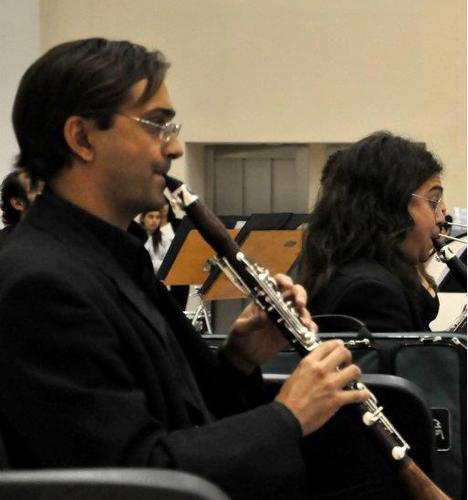 Neuquen Symphony Orchestra, Professional Clarinetist, and teacher. Rosewood Rossi Clarinets - Professional Recorder flutist and teacher - Moeck recorders