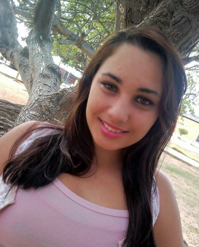 Ao escrever a história da sua vida , não deixe ninguém segurar a caneta ... 
Somente JESUS!