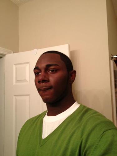 Dis ya boy Qmac trying this Twitter shyt out follow ur boy n i'll follow back!