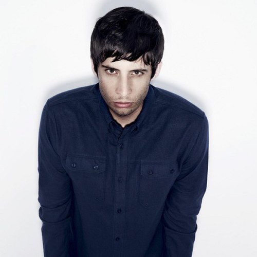 Fanpage for all @example fans!! Try us for example, if you've got the heart to join us!