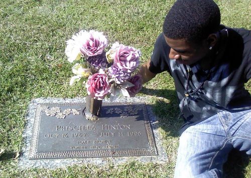 BryantHiNt0N's profile picture. Just me.