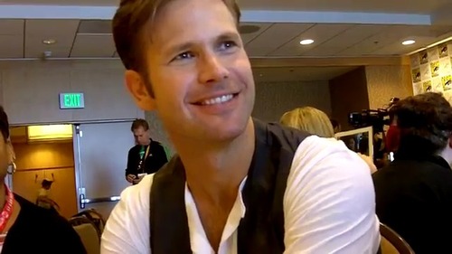 Fansite dedicado al actor Matt davis (@ernestoriley) mejor conocido como Alaric en Crónicas Vampíricas