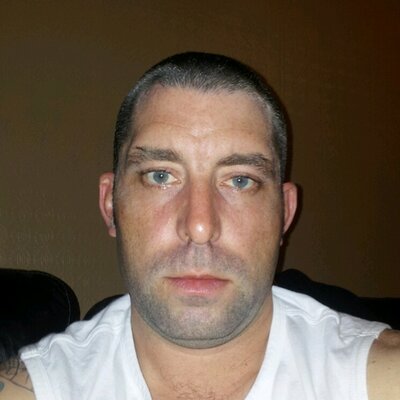 Profile Picture of Carl Bevan (@Carlbev12) on Twitter