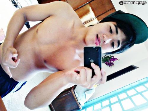 EU agradeço a DEUS, todos os dias por ele ter posto voc hein minha vida EU TE AMO ! szsz @SalustianoLe / eu te amo mtt mt s2 @salustianoLe aqi *-*