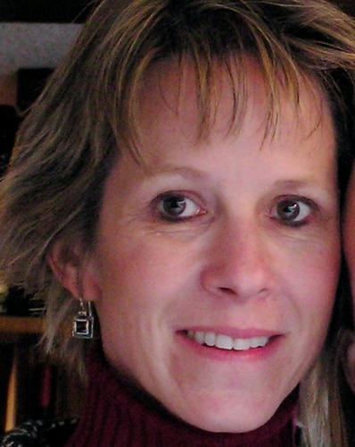 Mom, Reading Coordinator, adjunct at Hamline University, and literacy presenter.