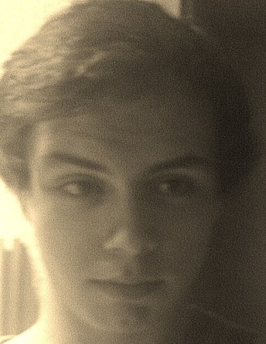 FeechenTeechen's profile picture. Schüler, 15 Jahre alt, sportlich, Moderator bei http://t.co/oCN3oWD3GB