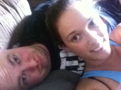 loves;) Virginia Beach, my hubby, good friends, shopping,  beaches, flip flops,& sleeping in. hates:( ppl who don't signal, peep who drive slow in left lane?!?