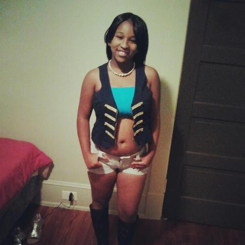 #team feeling him #i think i love that boy #team fuck your feelings #team trend setter #team country girl #team waves #team r.i.p corey&mia