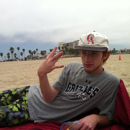 Jinjyquotes's profile picture. Words of wisdom from the mouth of @OJmayonnaise.