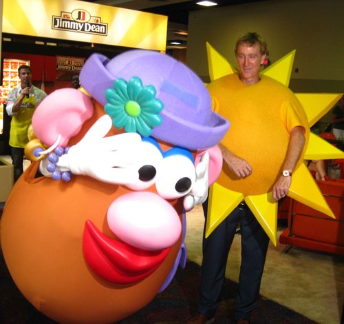 BlogherHumor's profile picture. I love BlogHer, I'm going to #BlogHer12, and I love to see the humor in BlogHer.  Please do not mistake these for official BlogHer tweets.